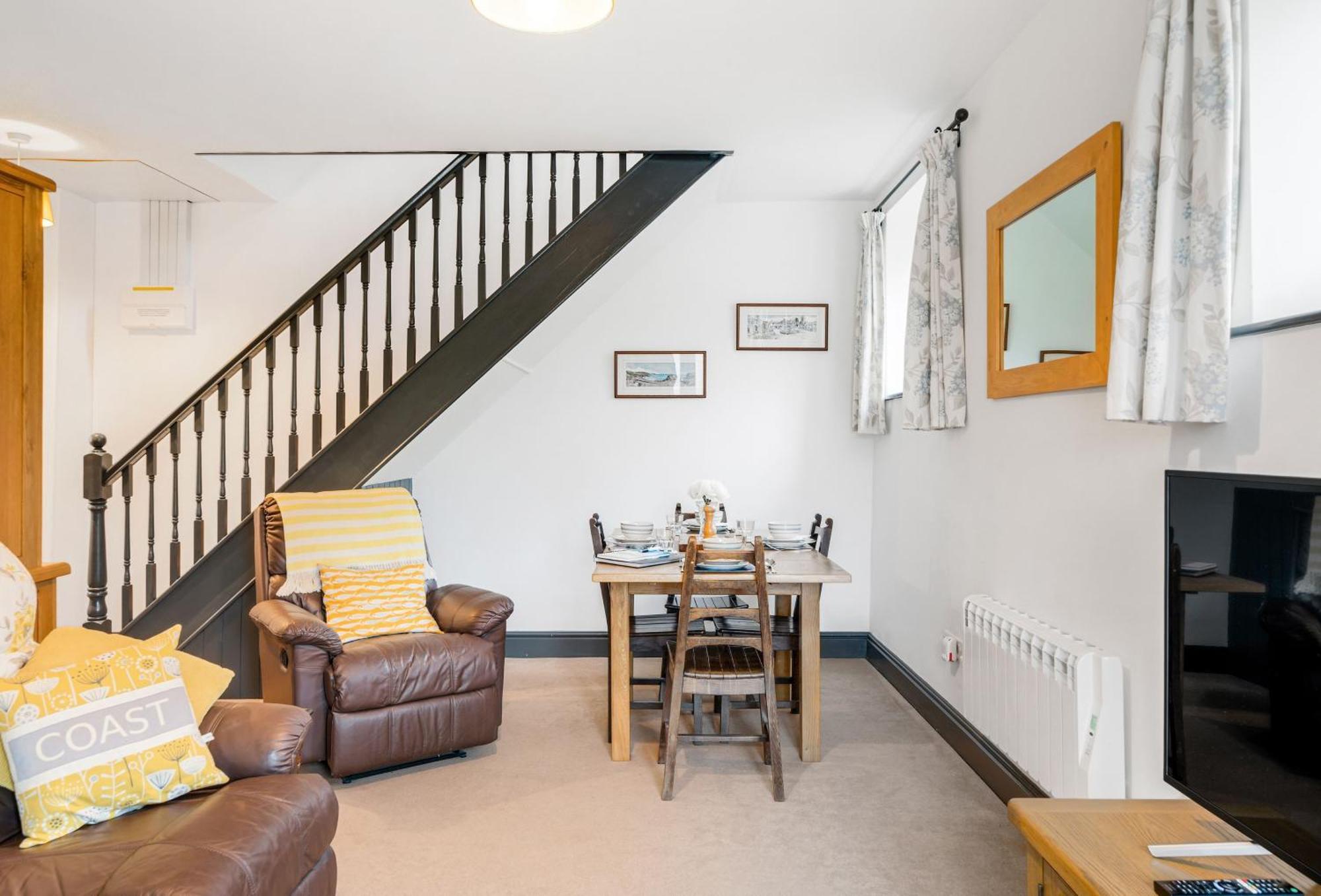 Journeys End With Stunning Sea Views From The Headland Villa Coverack Exterior photo