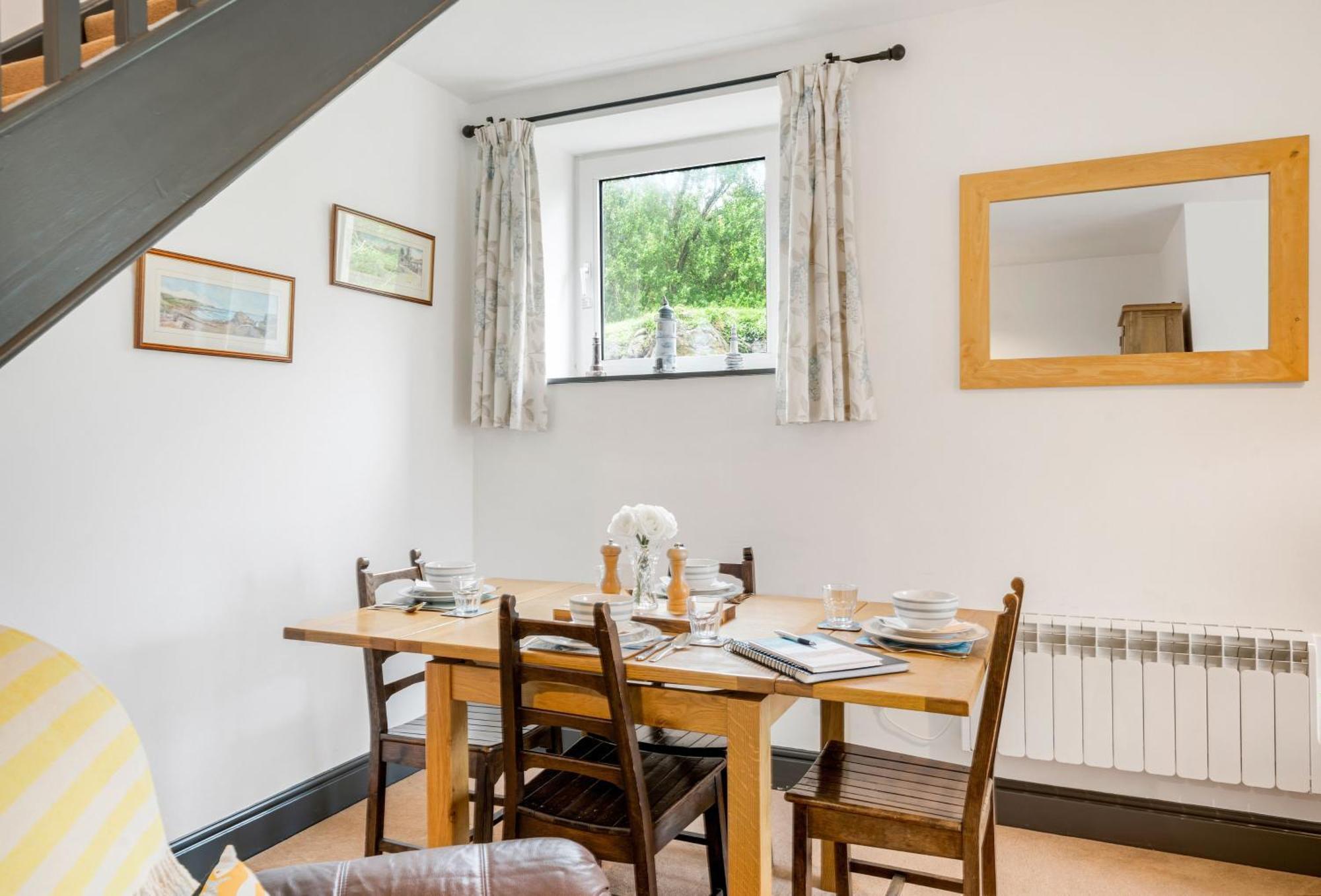 Journeys End With Stunning Sea Views From The Headland Villa Coverack Exterior photo