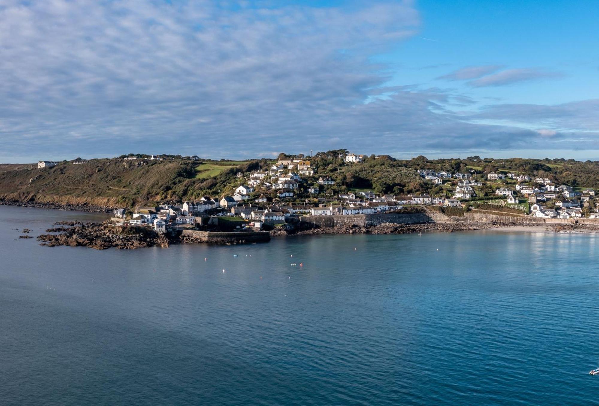 Journeys End With Stunning Sea Views From The Headland Villa Coverack Exterior photo